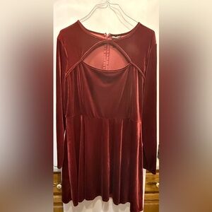 Wrangler Red Pleated Mock Neck Dress